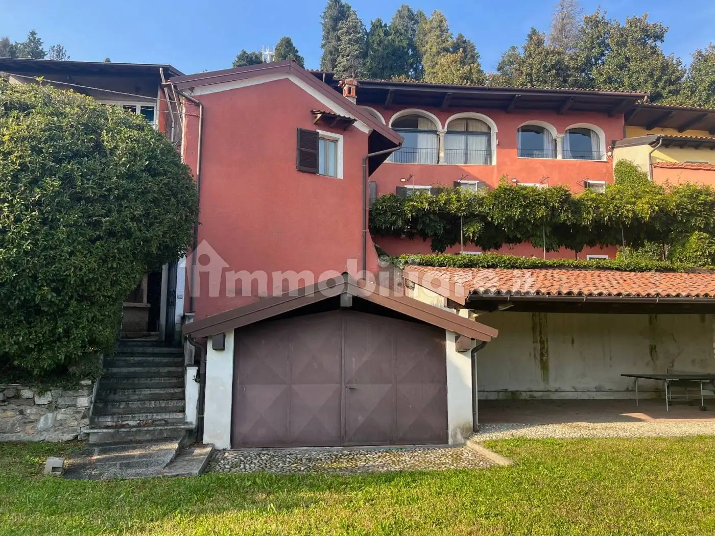 Villa in vendita a Ameno