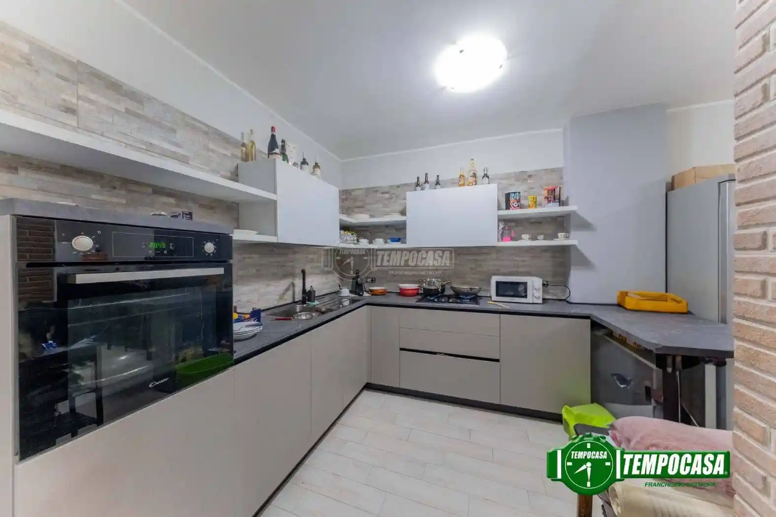 Casa indipendente in vendita a Bareggio