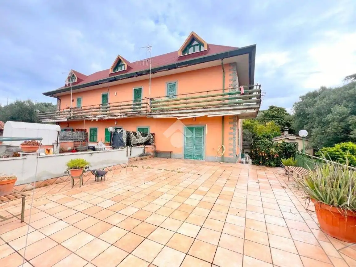 Villetta a schiera in vendita a Velletri