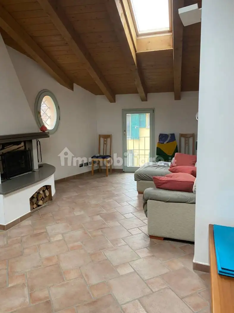 Casa indipendente in vendita a Imola