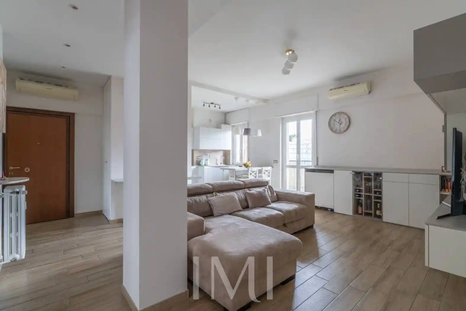 Trilocale viale San Gimignano 9, Lorenteggio, Milano - foto 2