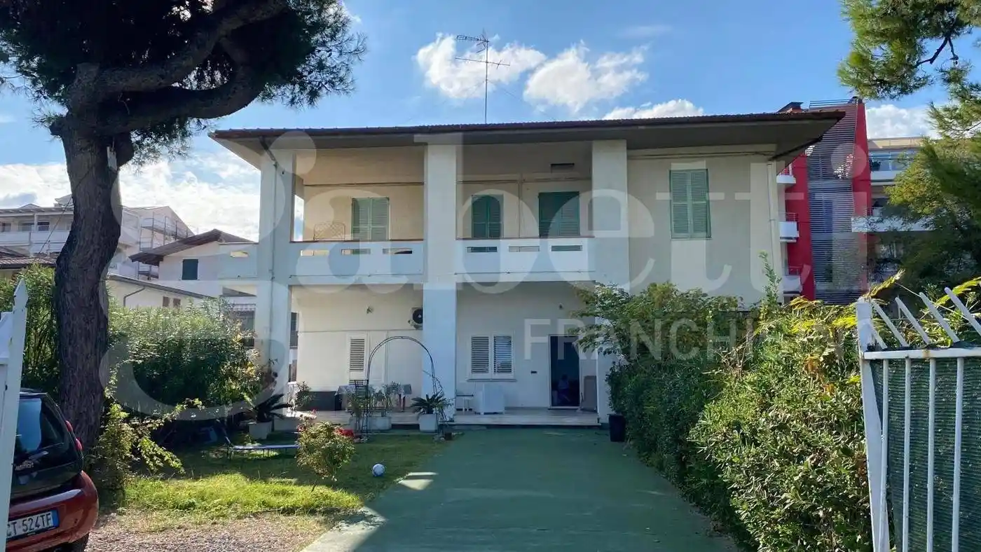 Trilocale Lungomare Sirena , 18, Tortoreto Lido, Tortoreto - foto 2