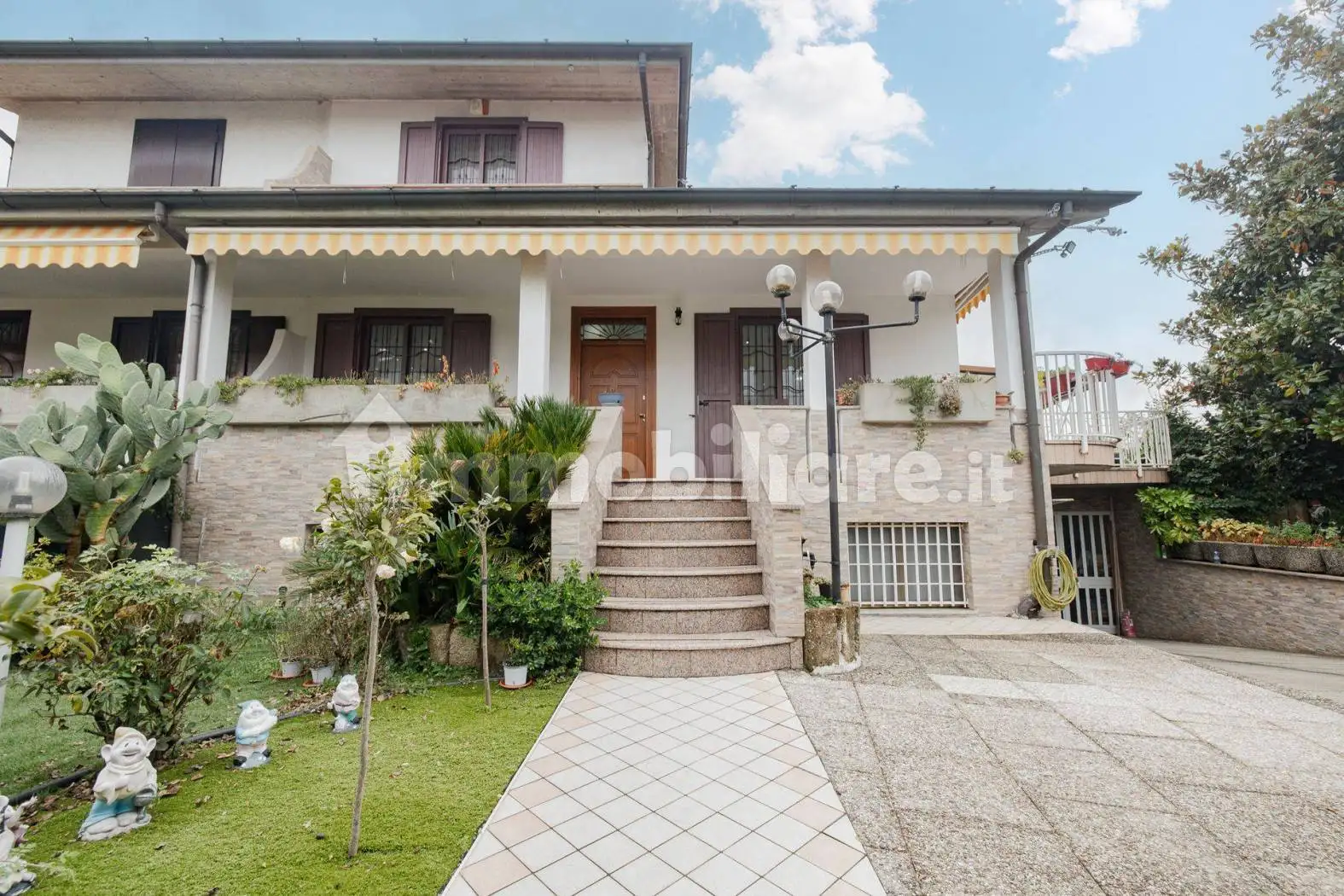 Villa in vendita a Masate