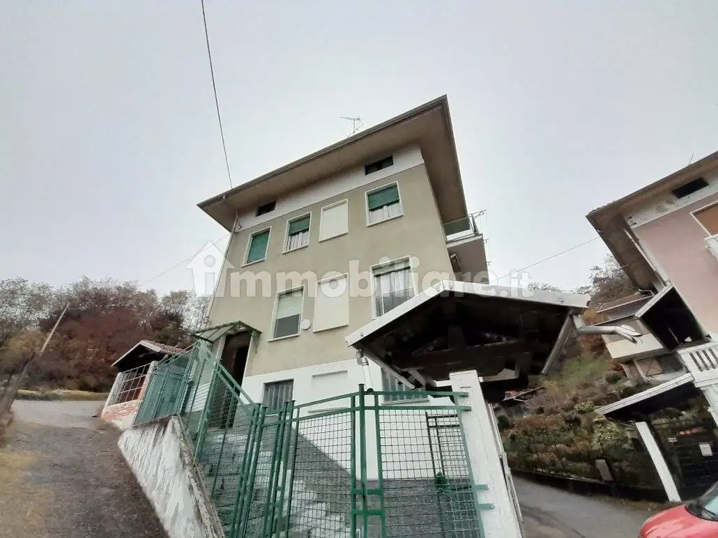Appartamento in vendita a Lessona