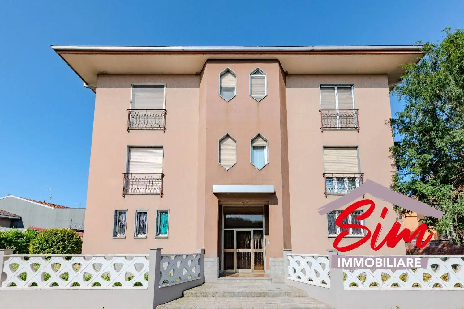 Palazzo - Edificio in vendita a Caltignaga