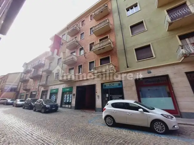 Appartamento in vendita a Asti