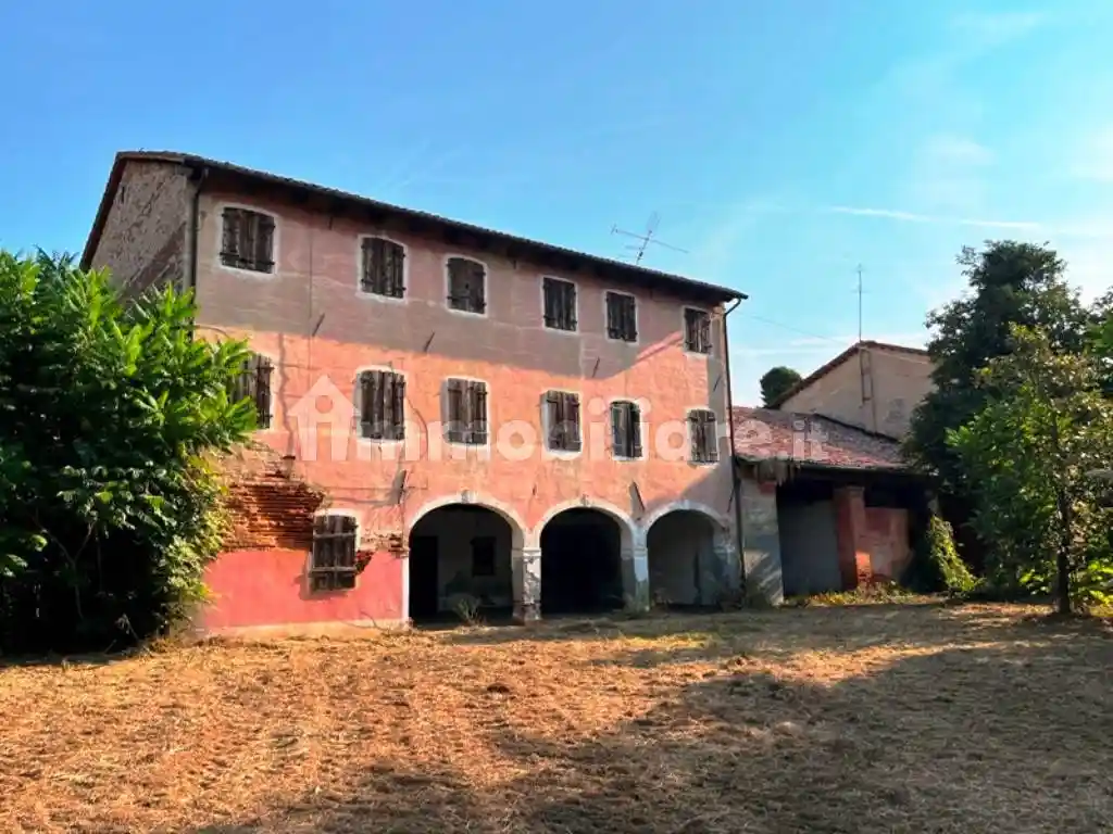 Rustico - Casale in vendita a Salzano