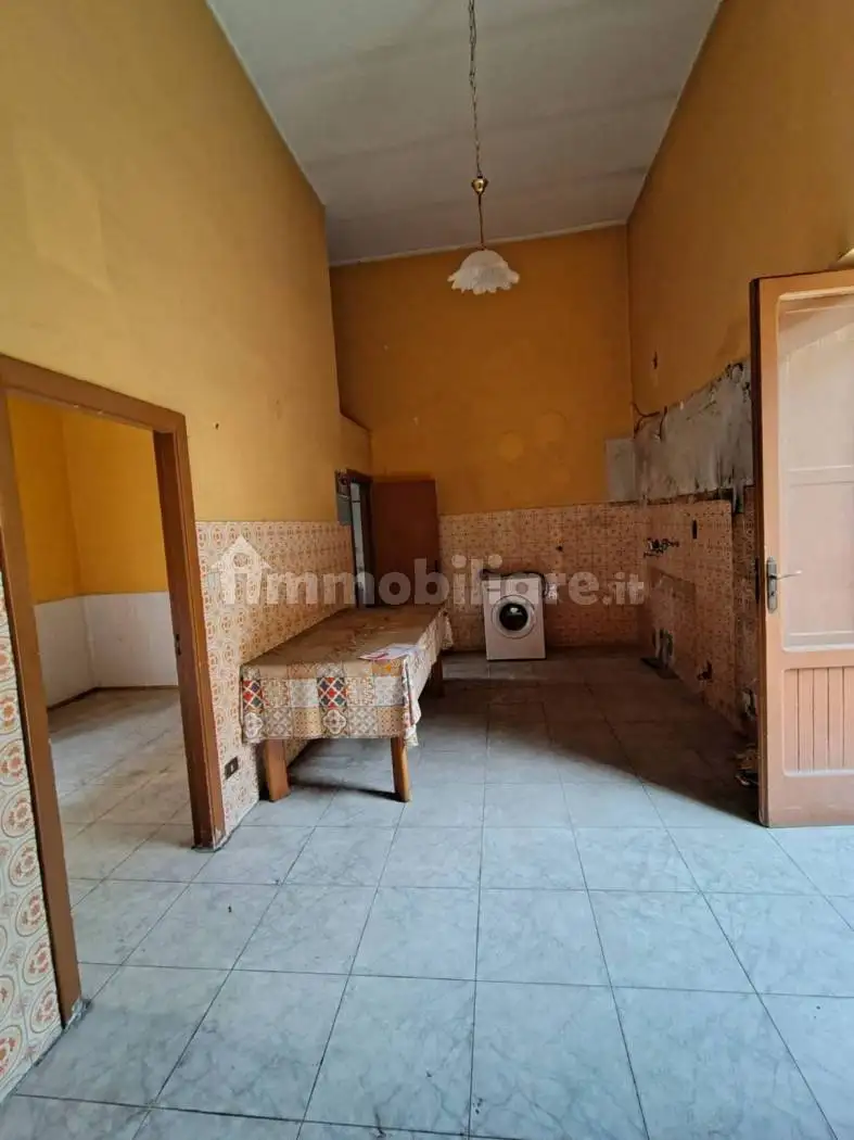 Bilocale da ristrutturare, piano terra, Brusciano - foto 5