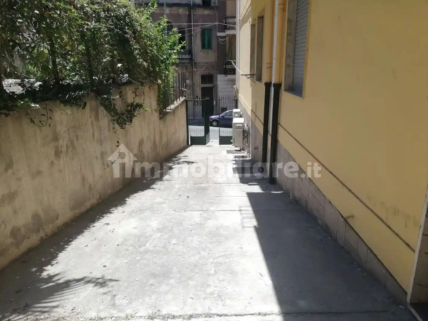 Monolocale via Del Salvatore, 21, Centro Storico, Reggio Calabria - foto 2