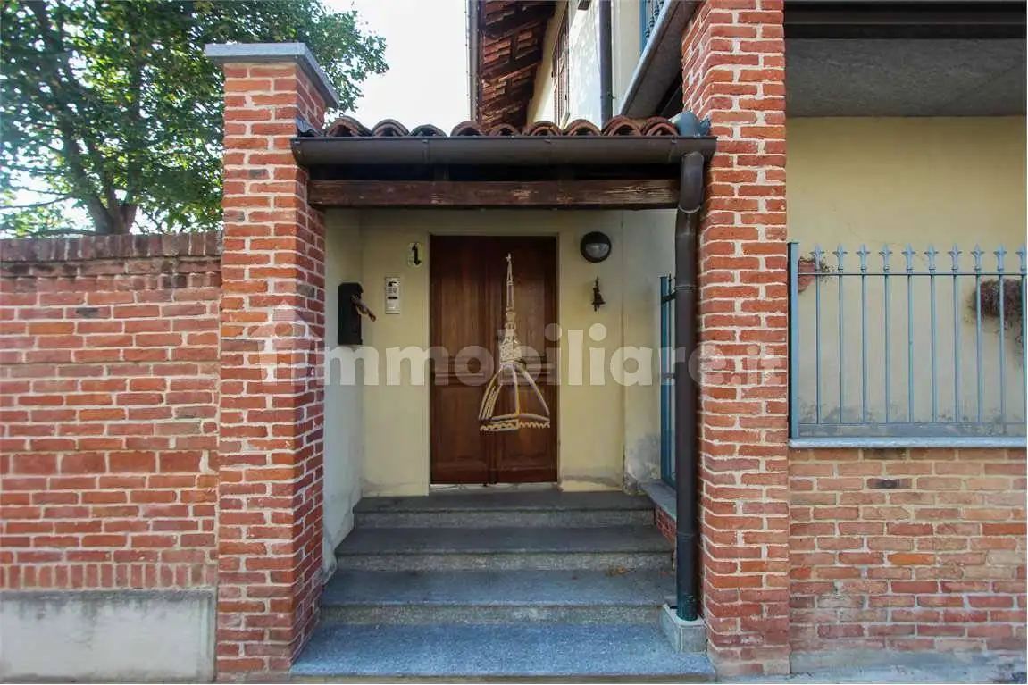 Villa unifamiliare via Valentino , 1, Centro, Buttigliera d'Asti - foto 2