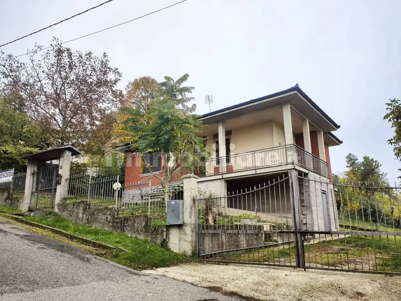 Villa in vendita a Rovescala