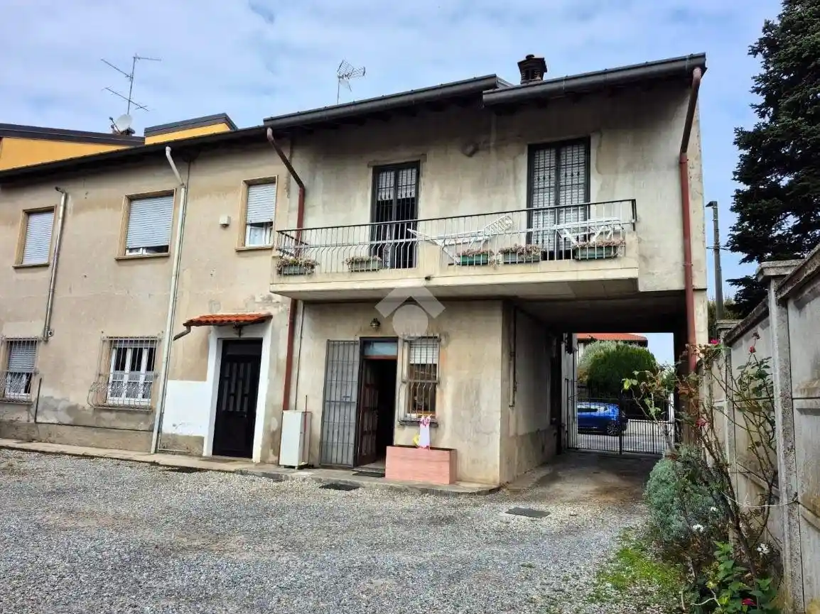 Casa indipendente in vendita a Giussano