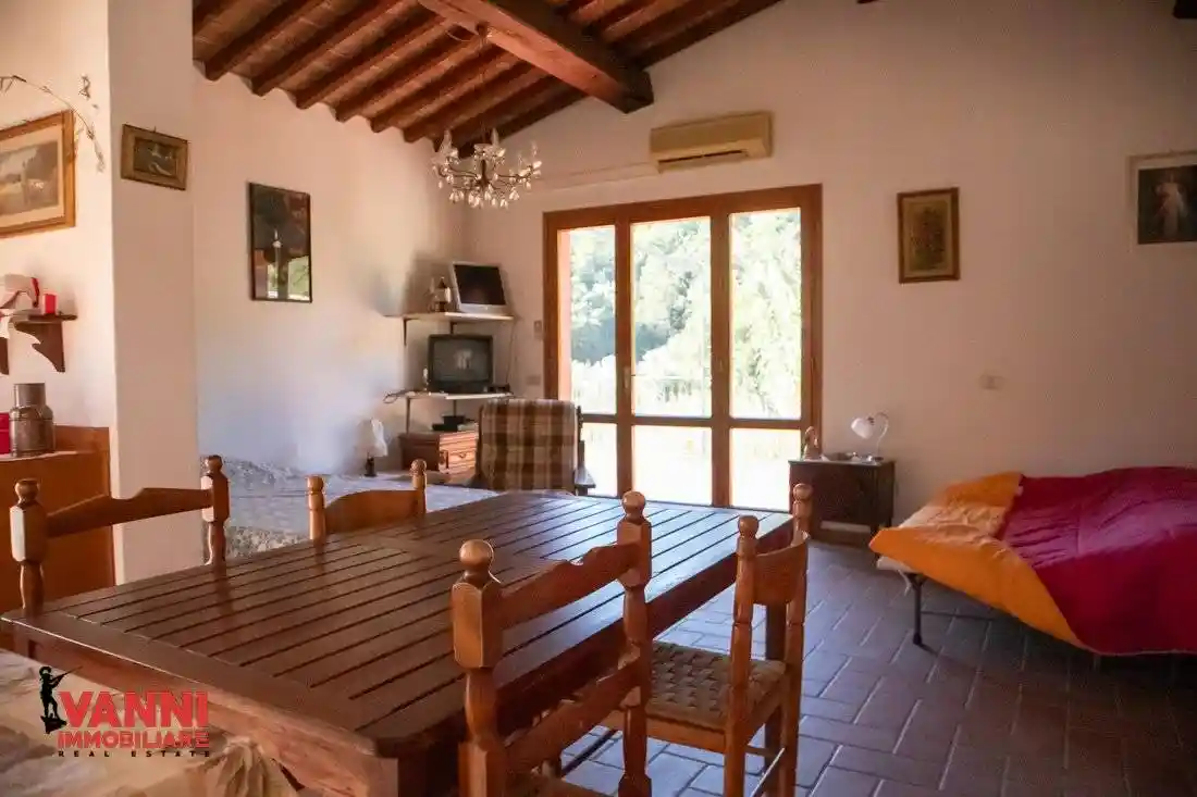 Rustico - Casale in vendita a Cecina