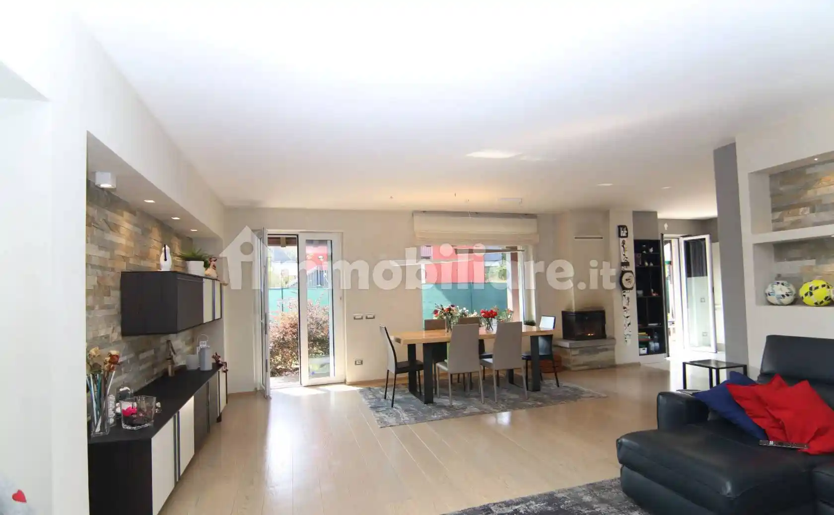 Villa bifamiliare 249 m², Gaggino, Faloppio - foto 4