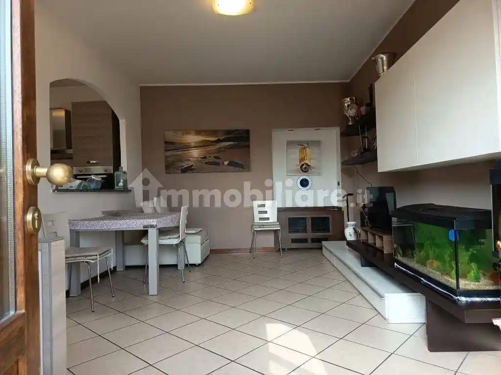 Appartamento in vendita a Giussano