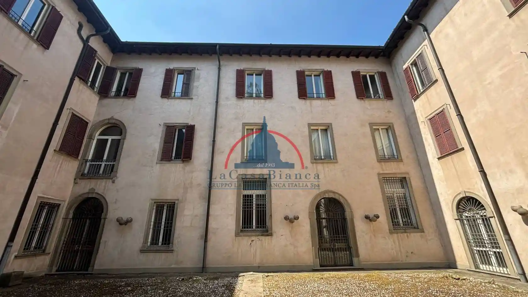 Palazzo - Edificio in vendita a Bergamo
