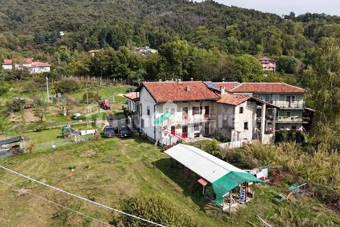 Casa indipendente in vendita a Castellamonte