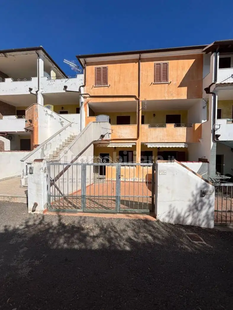 Appartamento in vendita a Orosei