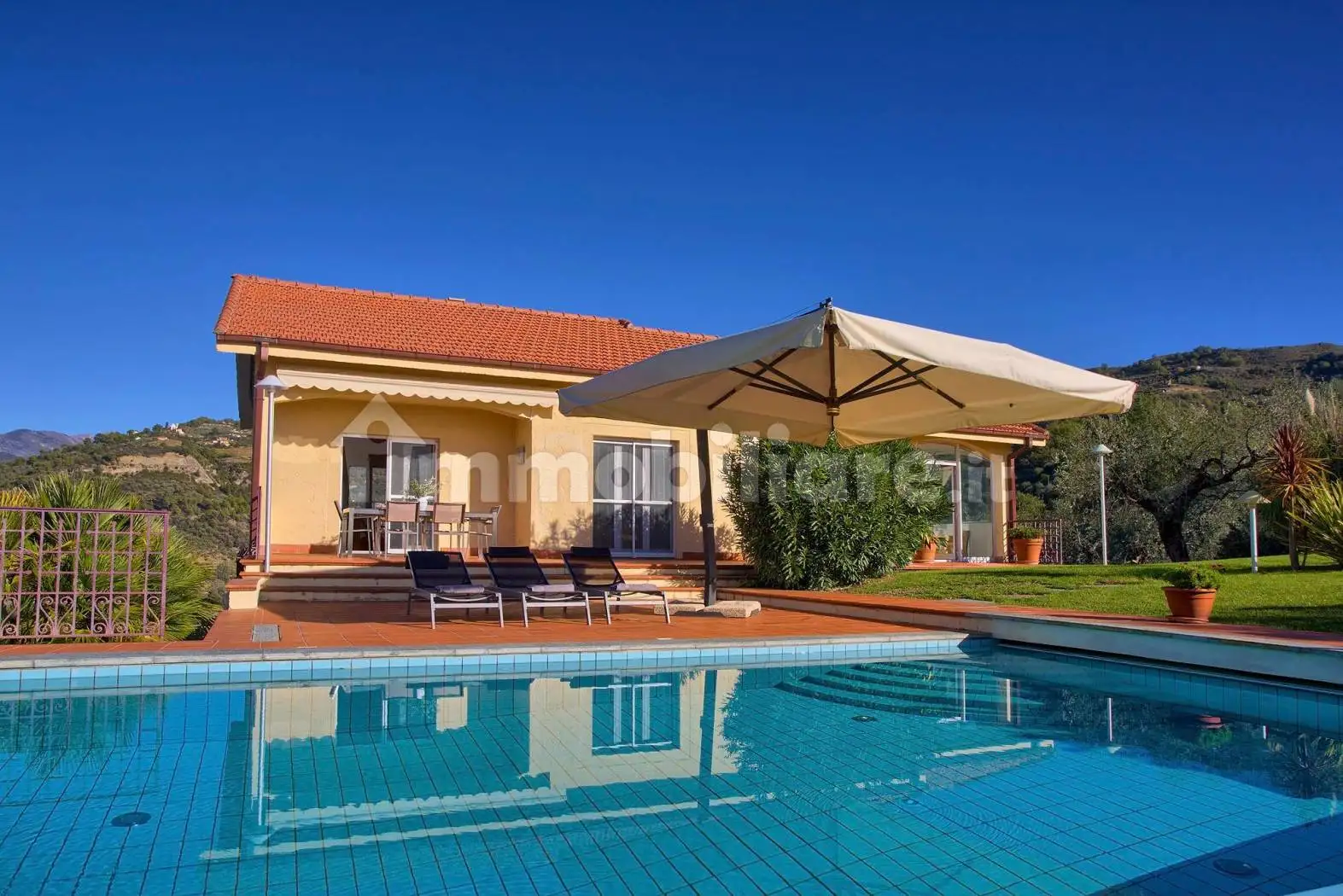 Villa in vendita a Dolceacqua