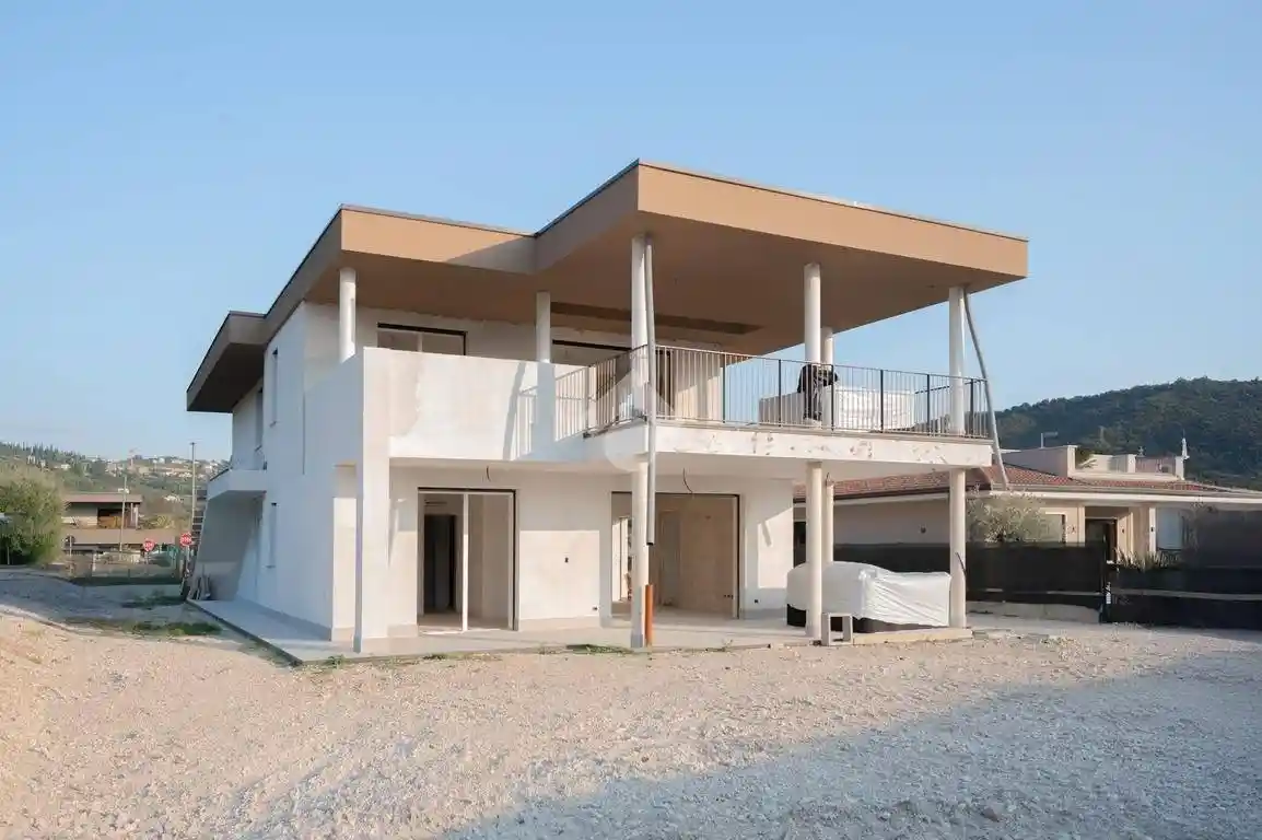 Villa in vendita a Garda