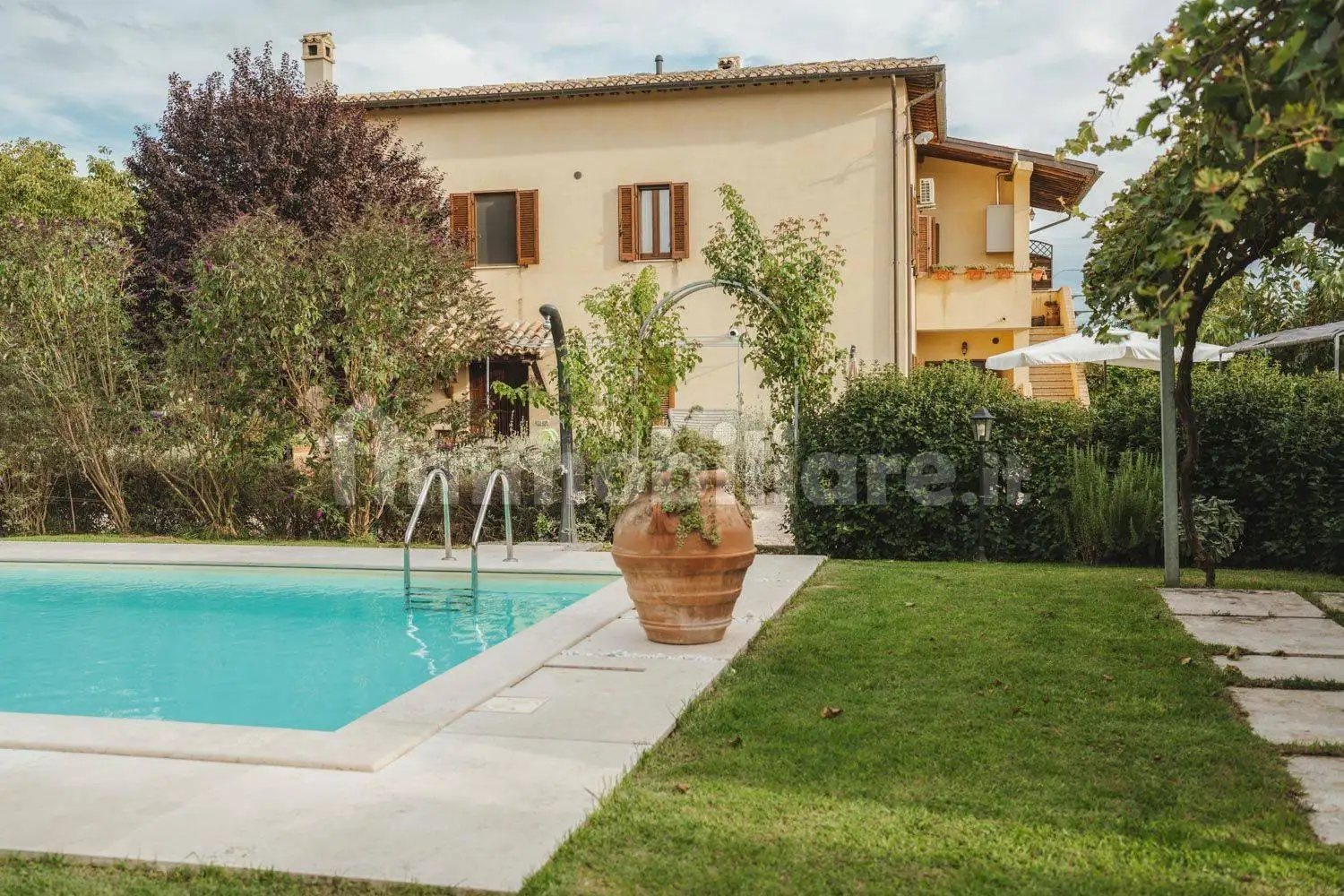 Rustico - Casale in vendita a Trevi