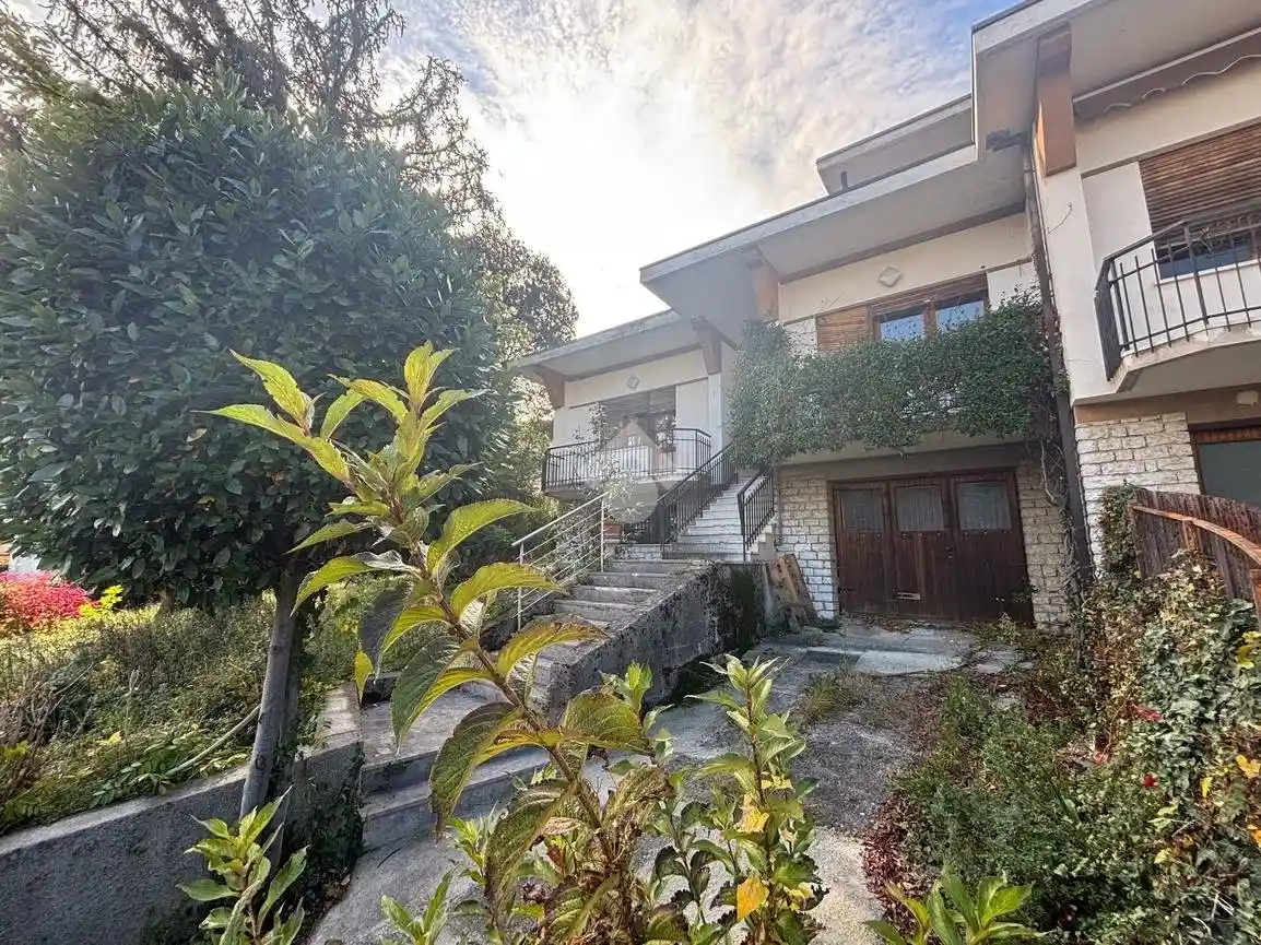 Villa in vendita a Vittorio Veneto