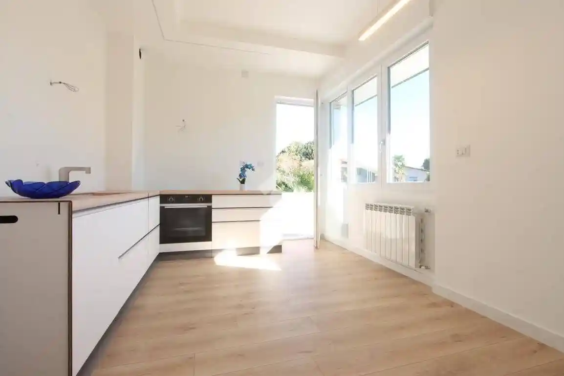 Villa bifamiliare via Colugna 100, Ospedale, Udine - foto 5