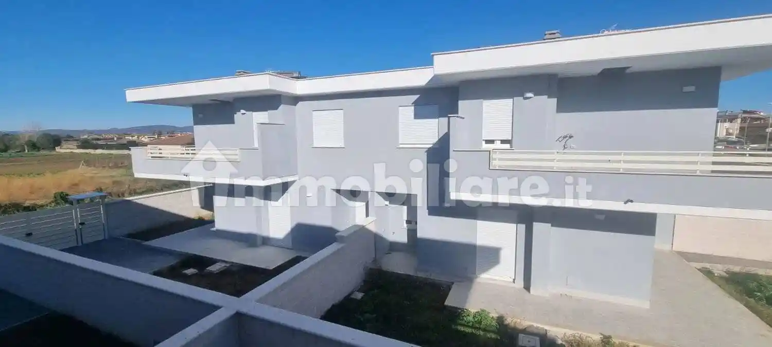 Villa unifamiliare via Fratelli Bandiera No Number, Zona Domitilla, Ladispoli - foto 4