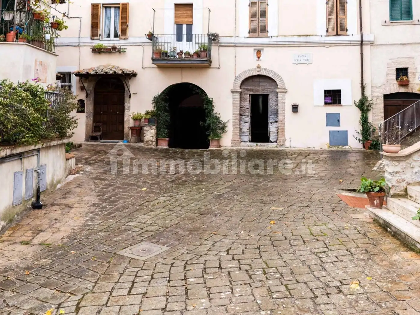 Appartamento in vendita a Stroncone