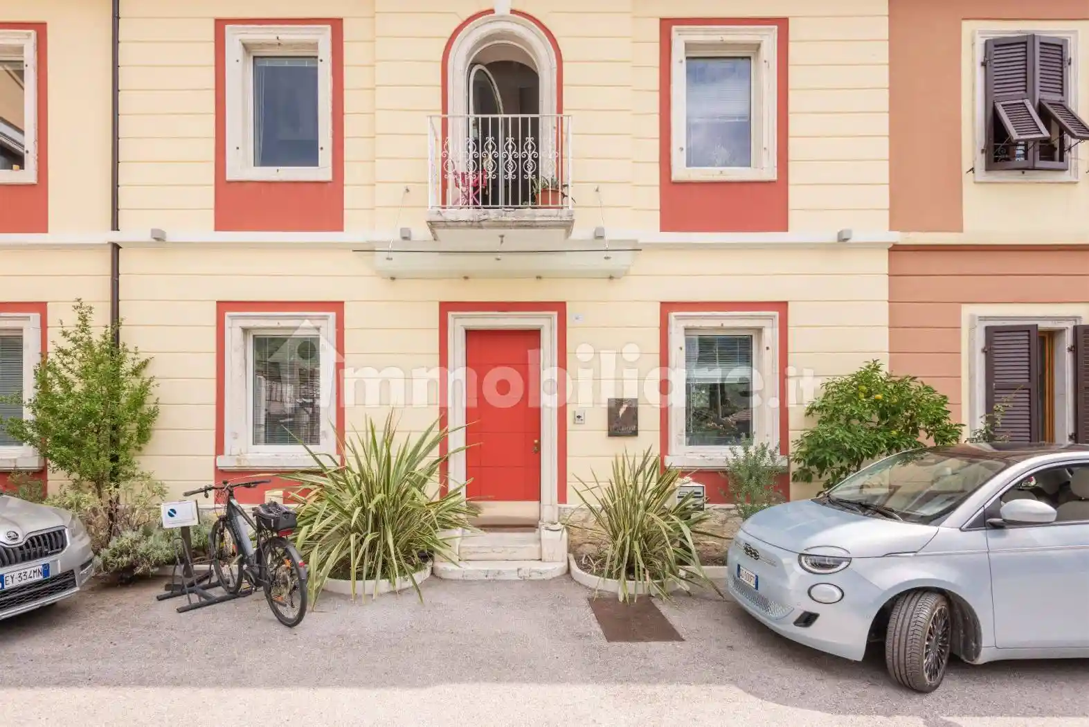 Palazzo - Edificio in vendita a Arco