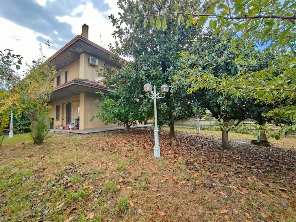 Villa a schiera in vendita a Roma