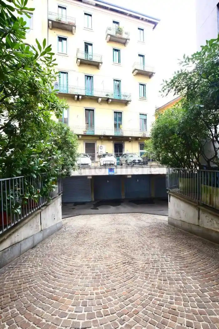 Bilocale via Antonio Barbavara 7A, Navigli - Darsena, Milano - foto 3