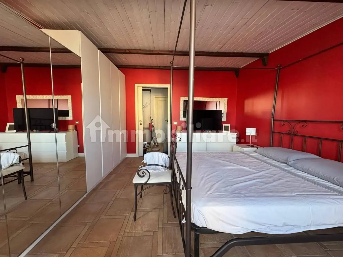 Palazzo - Edificio in vendita a Andria