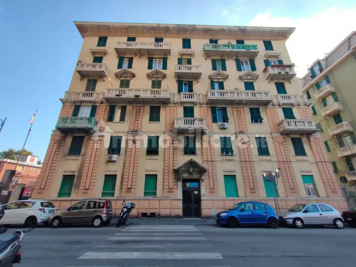 Appartamento in vendita a Genova