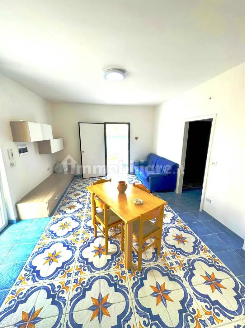 Villa unifamiliare viale del Bramante, Baia Verde, Castel Volturno - foto 2