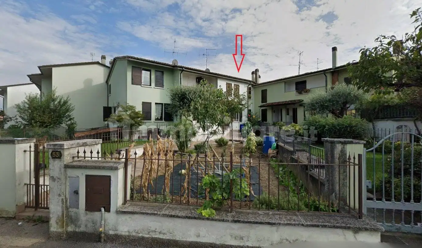 Villetta a schiera in asta a Azzano Mella