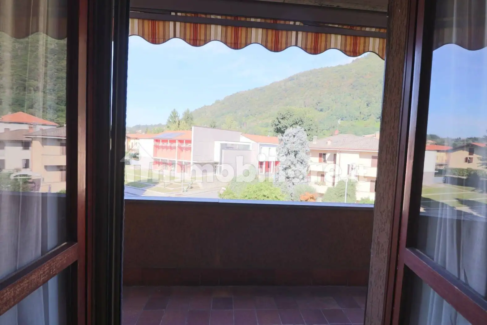 Trilocale via Santa Margherita 18, Centro, Brivio - foto 4