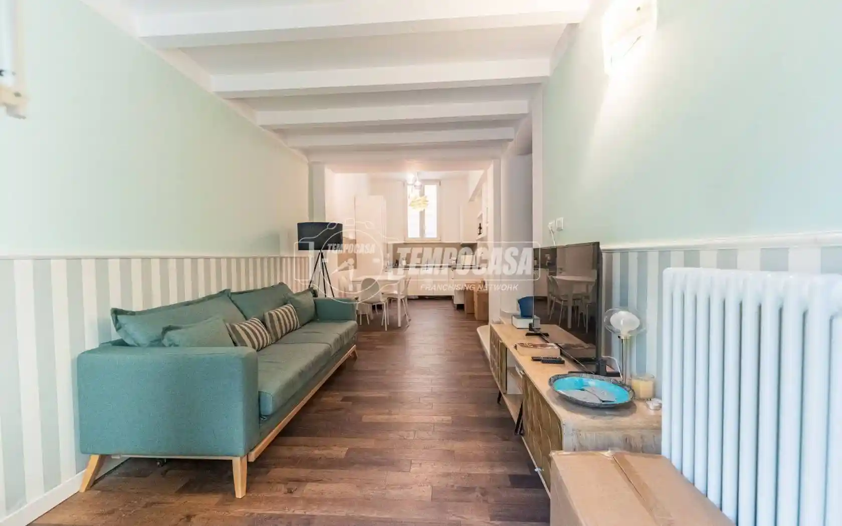 Trilocale via Carlo Farini 33, Isola, Milano - foto 2