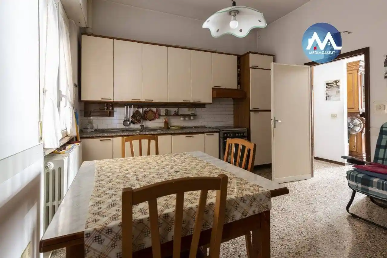 Palazzo - Edificio in Vendita - foto 4