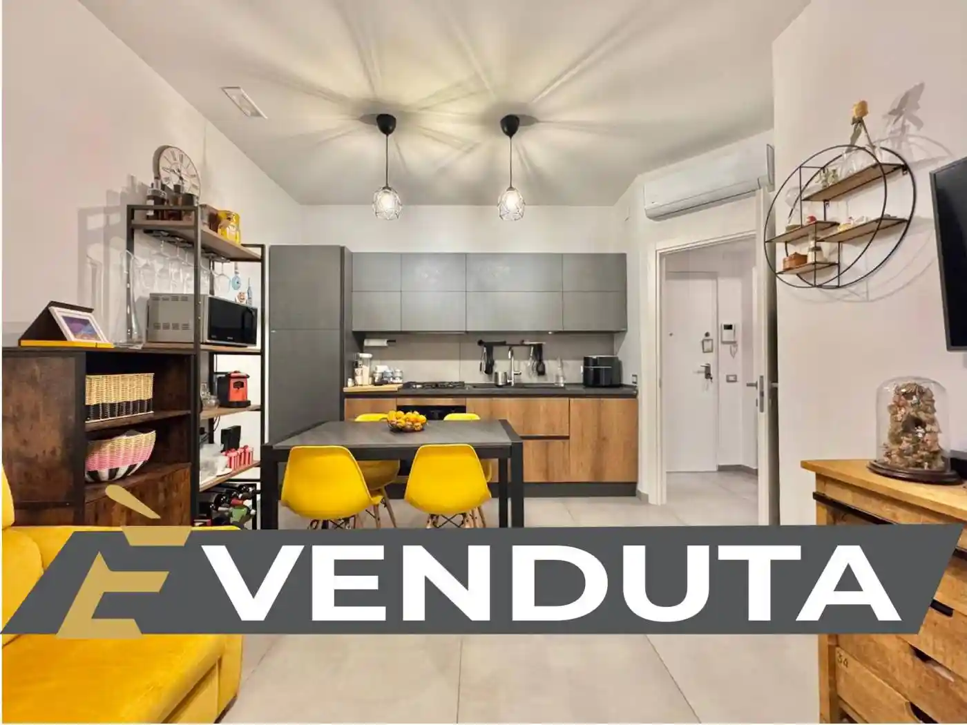 Appartamento in vendita a Napoli