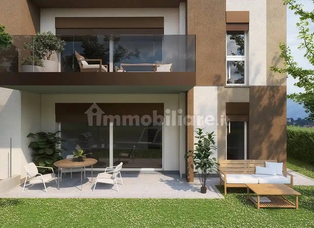 Trilocale via Brughiere  22070, Beregazzo con Figliaro - foto 2