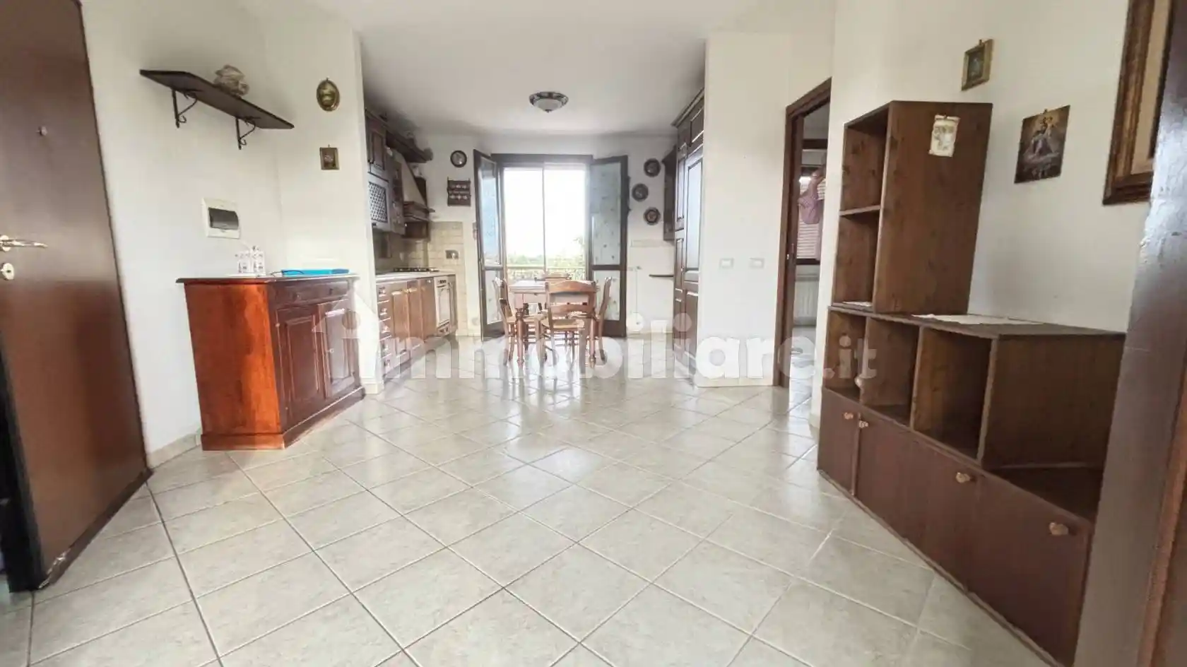 Appartamento in vendita a Cascina