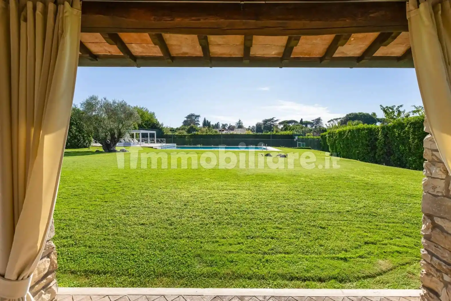 Villa unifamiliare largo dell'Olgiata 15, Olgiata, Roma - foto 3