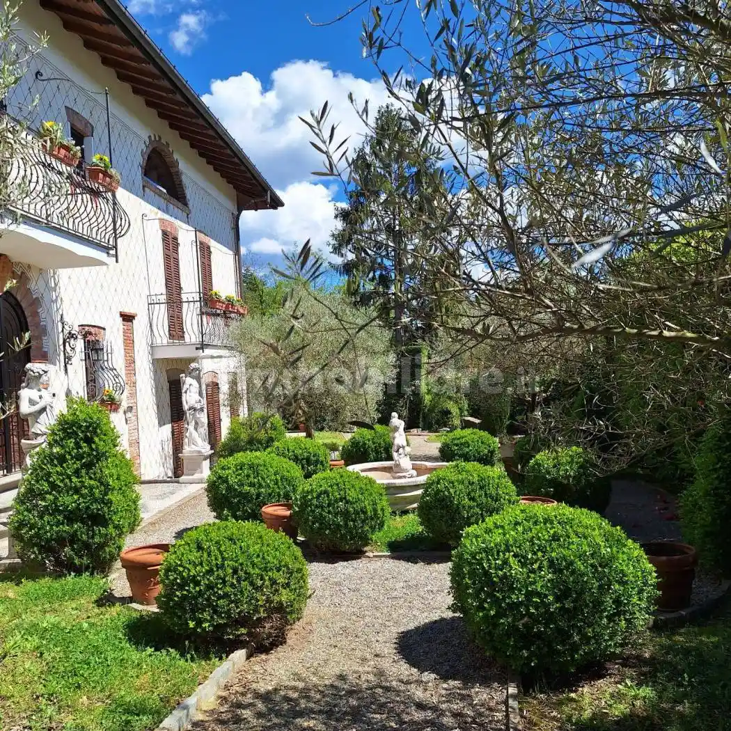 Villa bifamiliare via dei Bernasc 1379, Comabbio - foto 2