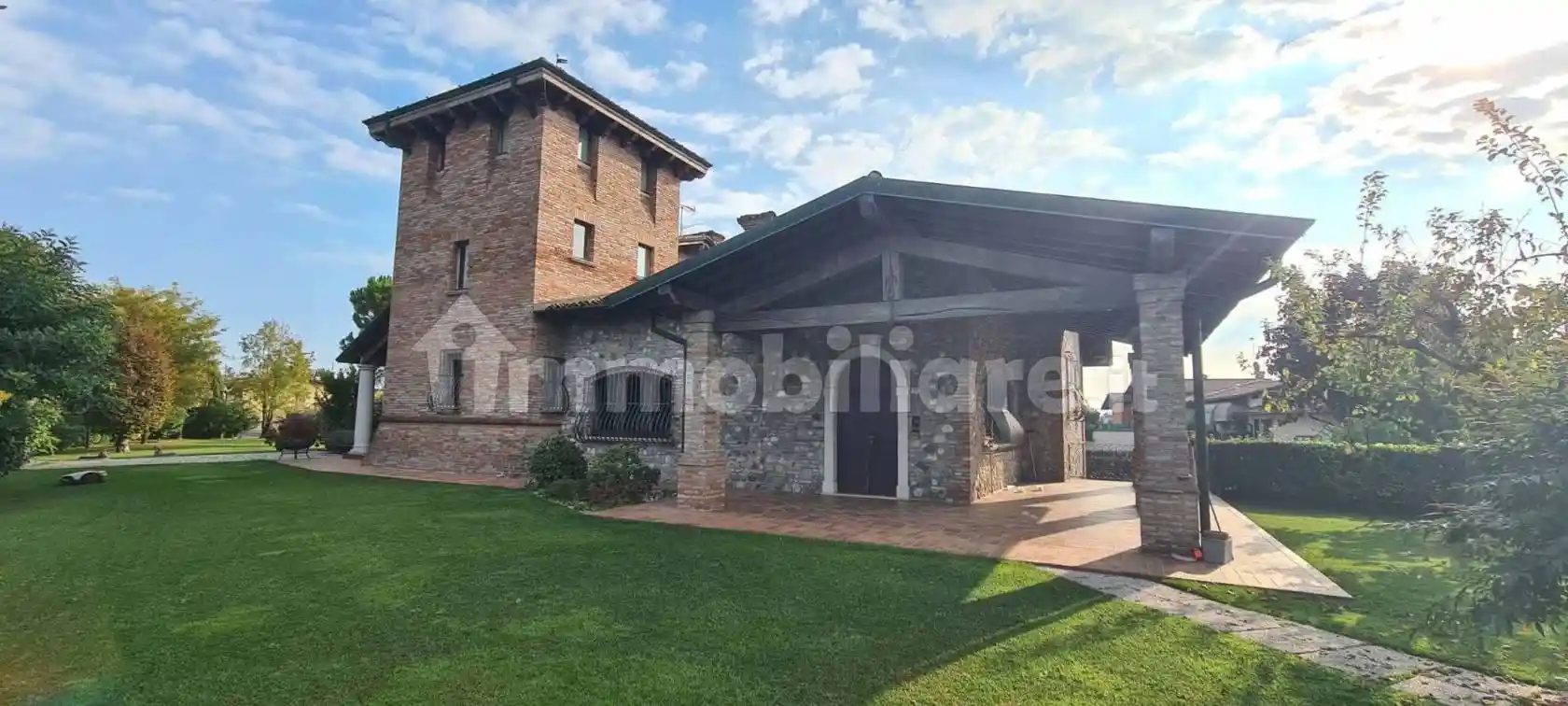 Villa in vendita a Leno
