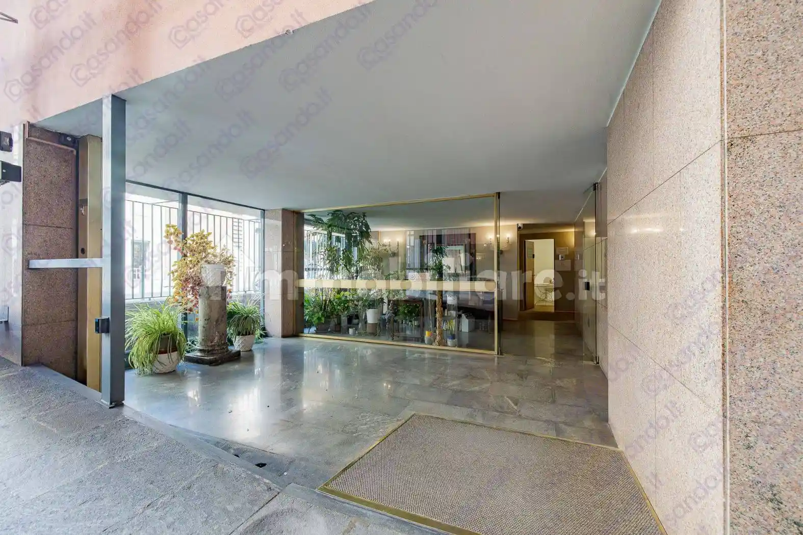 Quadrilocale via Francesco Sforza, 15, 20122 Milano Italia, Guastalla, Milano - foto 3