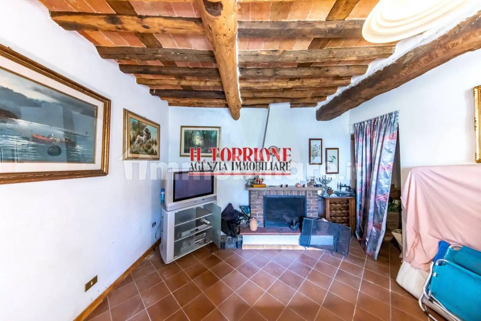 Rustico - Casale in vendita a Pescia