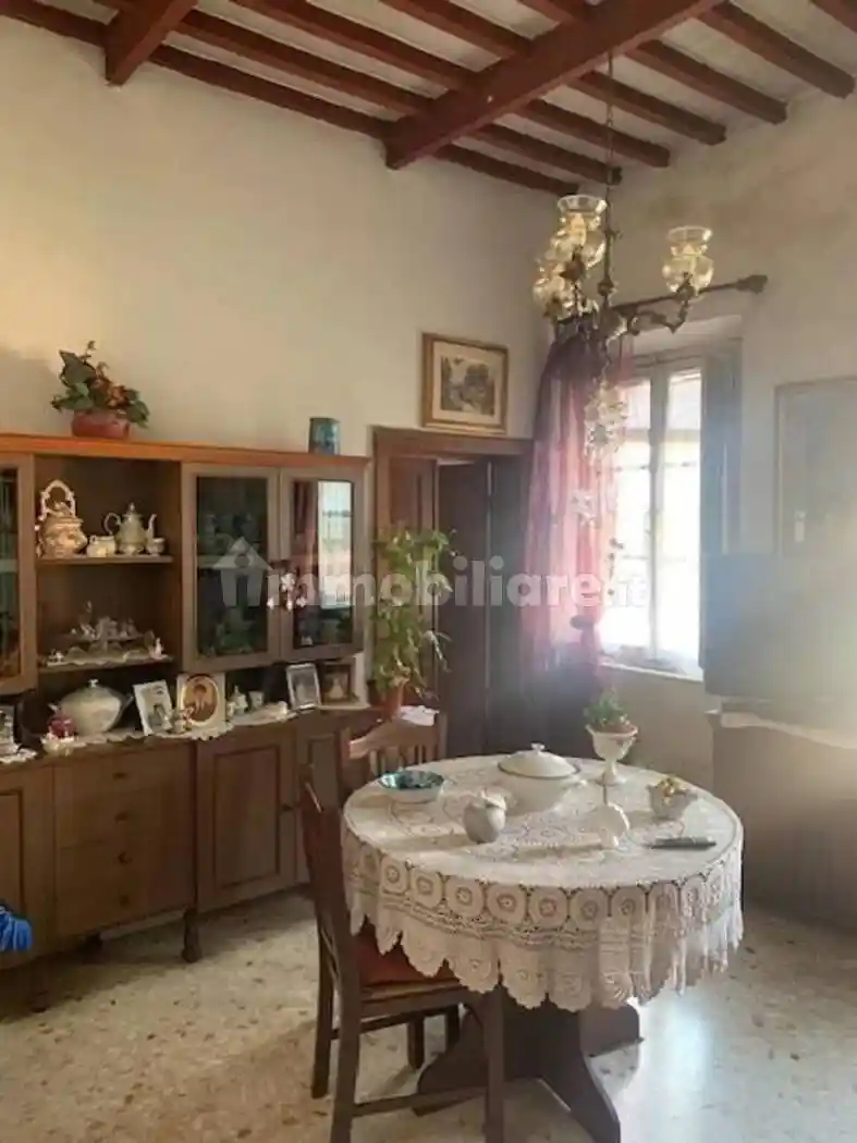 Appartamento in vendita a Calci