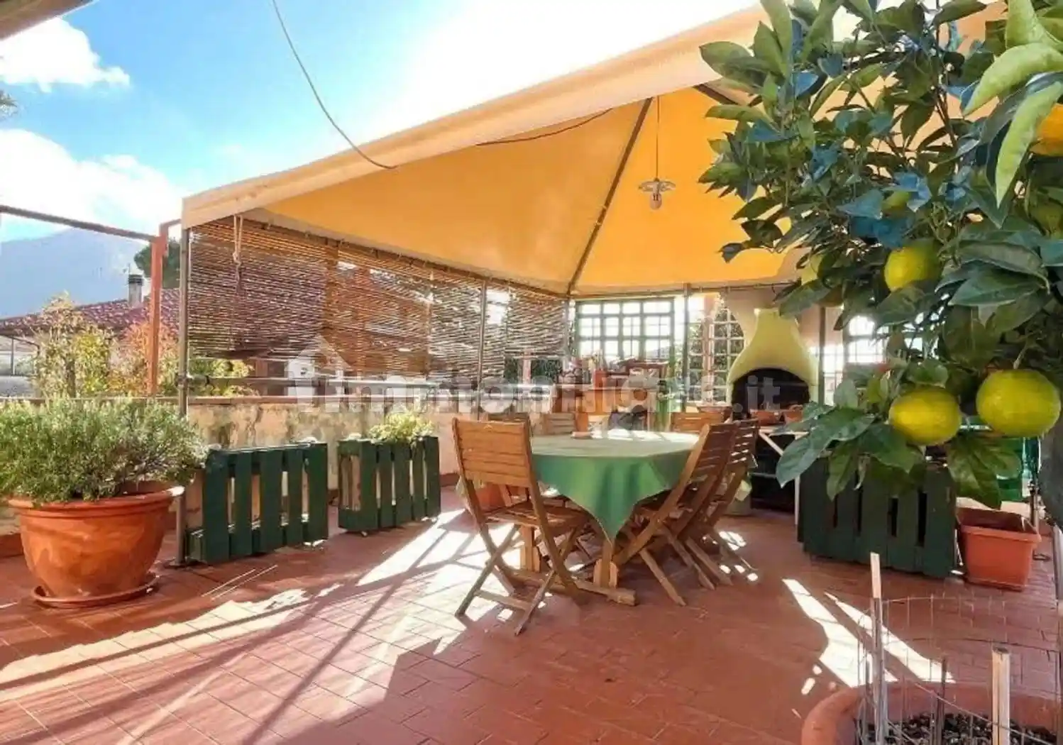 Villa in vendita a Calci