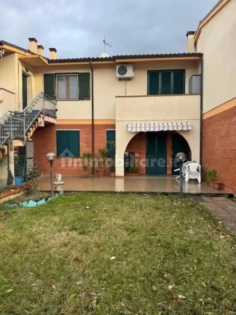 Appartamento in vendita a Calci